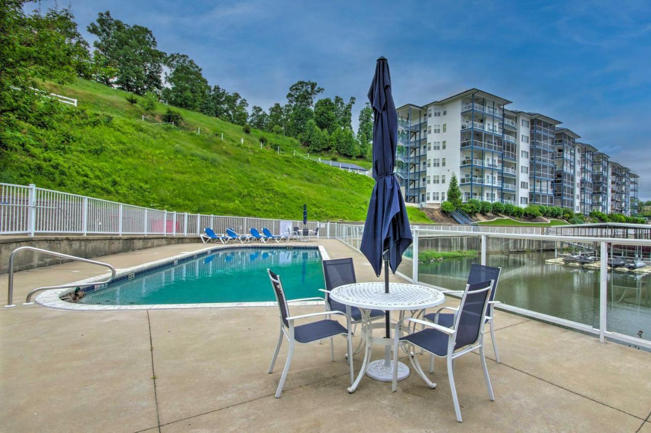 Breezy Lake Ozark Escape Dock, Slip And Pool! Esterno foto